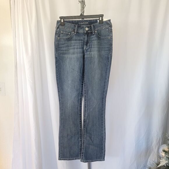 Maurices boot cut Jeans  - Picture 4 of 6